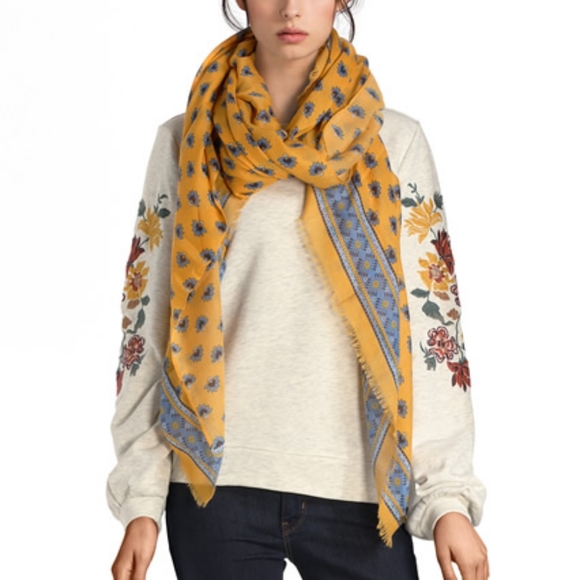 NWT Esprit Scarf - Picture 1 of 5